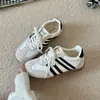 Zapatillas de Entrenamiento Retro Alemanas para Mujer Rojas 2026 Otoño Nuevas Casual Deportivas Zapatillas de Tabla Suela Plana Forrest Gump Zapatos Blancos Pequeños Zapatos de Mujer