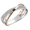 Anillo de Moda Europeo y Americano de Dos Tonos con Forma de X Cruzada y Tachonado de Diamantes - El Más Vendido de Tilini