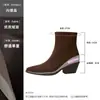 Botines cortos personalizados de 9 cm de altura, punta fina, nuevos botines casuales ajustados para otoño e invierno 2026 con tacones gruesos, versátiles botas tipo Martin
