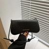 Bolso Pequeño Retro Blanco de Alta Gama para Mujer 2025 Primavera y Verano Nuevo Nicho Bandolera Bolso Pequeño Bolso de Hombro Moderno para Llevar Bajo el Brazo