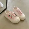 Zapatos de Lona Estilo Nuevo Otoño Tenis Transpirables para Mujer 2026 Suela Gruesa Delgados Versátiles Zapatos Blancos con Correa de Velcro Mocasines