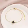 Nuevo Collar de Acero de Titanio Cuatro Hojas que No se Desvanece para Mujer, Cadena de Clavícula Versátil de Lujo Ligero a la Moda, Joyería Clásica de Temperamento Más Vendida