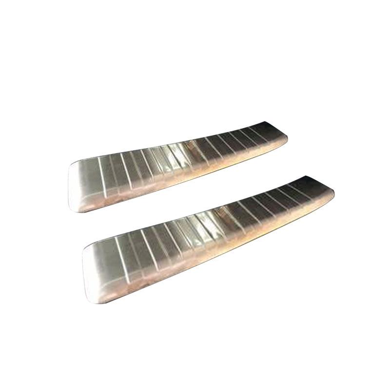 12197267957_17233187871