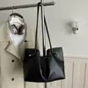 Bolsa Tote de Cadarço Retro de Luxo para Mulheres Outono/Inverno 2026 Grande Capacidade Bolsa de Ombro Único em Couro PU Bolsa de Mão Fashion