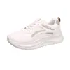 Comercio Exterior 2026 Nuevo Estilo Coreano Versátiles para Estudiantes Zapatos de Papá Talla Grande Suela Gruesa Zapatos Deportivos Adelgazantes Temperamento Zapatos Blancos Mujer