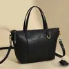 Bolsa Tote Cesta de Comida Xiaozhong Feminina Grande Capacidade 2024 Novo Estilo Bolsa Feminina para o Trabalho Moda Transversal Portátil Bolsa de Balde