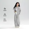Conjunto de Ropa Infantil Zuoxi para Niñas 2026 Nueva Moda Pantalones de Guadaña Conjunto de Otoño para Niños Pantalones Chaqueta Ropa Deportiva para Niños Grandes