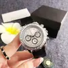 Reloj de Hombre con Calendario, Exquisito Reloj de Nicho para Hombres para Viajes al Trabajo, Deportivo Tres Ojos Seis Manecillas, Versátil de Moda con Incrustaciones de Diamantes