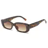 Nuevas gafas de sol de moda con montura pequeña para hombre y mujer, gafas de sol de moda para fotos callejeras, gafas de sol rectangulares degradadas 9074