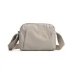 Bolsa de ombro mini simples de cor sólida 2026 nova moda casual esportiva bolsa transversal horizontal com logotipo estampado