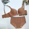 Ropa Interior Femenina Popular de una Pieza Sin Costuras Tmall Braguitas Femeninas Combinando Sujetador 6101 Shantou