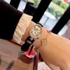 Nuevo Reloj de Cuarzo Huevo de Paloma Reina de Nápoles de Comercio Exterior Moda Tendencia Temperamento Oval Reloj para Mujer