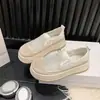 Estilo Coreano Novo Tecido de Linho Palha Tecida Cobertura para Pé com Solado Grosso Tênis Casuais Tênis Pão Para Pessoas Baixas 5cm Sapatos Femininos