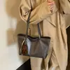 Bolsa Tote Retrô da Moda Feminina 2026 Novo Estilo Bolsa de Ombro Versátil de Grande Capacidade Bolsa Tote