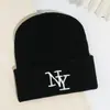 Gorro de Punto de Comercio Exterior Otoño e Invierno Transfronterizo Cálido y Frío para Exteriores Gorro con Letra Bordado de Punto Estilo Hip-Hop con Puño