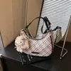 Bolso Femenino de Moda Transfronterizo Bolso de Media Luna Nicho Nuevo 2025 Bolso de Hombro para Viaje de Alta Gama Bolso de Hombro Cruzado Portátil