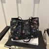 Bolsa de Lona para Alunos do Ensino Médio Feminina 2024 Verão Nova Moda Bolsa Tote Feminina Bolsa de Ombro com Estampa de Borboleta Feminina