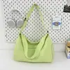 Bolsa de Viaje Transfronteriza de Estilo Nuevo de Nicho de Gran Capacidad para Niñas, Bolsa Ligera de Yoga y Fitness, Bolso Cruzado de Almacenamiento para Mujer