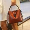 Bolso de Cuero Genuino para Mujer, Moderno y Único, Bolso de Cuero Suave de Gran Capacidad, Nuevo Estilo 2022, Moderno y Versátil, Bolso de Hombro, Bolso Balde de Axila
