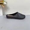 Primavera de 2024 novidades em estoque sapatos de couro bovino de primeira camada viscose cor sólida bico fechado chinelos casuais diários femininos