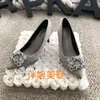 Fábrica de Sapatos Xinhao Fivela de Floco de Neve Strass Salto Alto Versátil Casamento Madrinha Banquete Bico Fino Quadrado Francês Fivela Sapatos de Salto