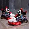 Zapatillas Deportivas de Dibujos Animados para Niños 2026 Otoño Zapatillas de Correr Luminosas para Niños Zapatillas Ligeras Antideslizantes con Felpa
