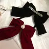 Nuevo Vestido de Tostado Retro Francés de Terciopelo Tocado Pinza para el Pelo con Lazo de Perla Accesorios para el Cabello Elegantes con Textura para Mujer Año Nuevo