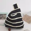 Bolsa de Tricô, Bolsa de Mão, Clutch para o Dia a Dia, Armazenamento Portátil, Bolsa de Presente para Feriado, Bolsa de Tricô Floral Fofa 26