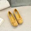 Zapatos Mary Jane Planos Estilo Francés para Mujer, Moda Otoñal, Adecuados para Faldas, Planos de Punta Cerrada con Moño, Mocasines Casuales