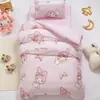 Juego de tres piezas de colcha de algodón para jardín de infantes Kuromi Juego de seis piezas de ropa de cama de algodón puro para siesta de bebé Funda de colcha para niños