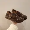 Zapatos Casuales Nuevos de Lana Cálida Otoño Invierno Aumento de Altura Interior Hebilla de Puntos Cómodos 2026 Corte Bajo Zapatos Individuales Zapatos Peludos para Mujer