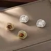 Brincos de Tarraxa de Renda Vazada Pérola Metal Redondo Feminino Combinação para o Trabalho Fábrica Ponto de Venda Atacado