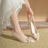 Novos Scarpins de Bico Fino, Sapatos de Salto Único, Sapatos Femininos, Saltos Agulha, Laço Elegante com Strass, Sapatos Femininos Versáteis Estilo Coreano