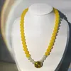 Colar Versátil de Contas de Vidro Preto, Colar da Moda com Imitação de Concha, Item Essencial de Moda Feminina Personalizável Presente