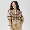 Cardigan de tricô vintage com trama de cabos para outono e inverno, em cashmere, oversized, gola redonda, manga longa, de abotoamento simples, caimento solto, com padrão