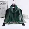Bufanda Larga de Seda Estilo Nuevo para Mujer, Moderna y Versátil, Color Sólido con Rayas de Hilo Dorado, Bufanda de Seda Sintética, Chal Delgado para Primavera y Otoño