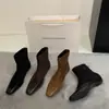 Botas Femininas para Mulheres Baixas 2026 Outono/Inverno Novas Botas de Cano Curto Estilo Coreano Patchwork de Camurça Salto Alto Salto Gatinho para Mulheres
