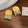 Brincos de pérola com diamante quadrado de zircônia de luxo para mulheres, únicos e deslumbrantes, com um toque de alta qualidade, brincos compactos, estilosos, versáteis e simples