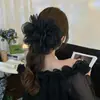 Grampo de Cabelo Flor Tridimensional de Renda com Toque de Luxo, Novo Estilo 2026, Presilha Versátil para Coques na Parte de Trás da Cabeça, Acessório de Cabelo