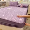 Sábana bajera nueva, todo incluido, funda de cama antideslizante, adecuada para dormitorios universitarios y habitaciones, con un fresco estampado floral verde estilo japonés, un juego de ropa de cama de tres piezas
