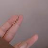 Pendientes pequeños de mariposa con diseño de nicho para mujer, con forma de hueso de oreja, de plata de ley s925, con aguja, sencillos, 2023.