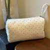 Bolso de mano de lunares versátil estilo ins, bolsa para maquillaje, bolsa de almacenamiento ligera y de gran capacidad, conveniente para viajar y fácil de llevar