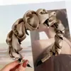 Diadema de Burbujas Plisadas Super Hada para Mujer, Diadema de Corona Alta con Dientes, Pinza para el Cabello Versátil para Salir, Nuevo Accesorio para el Cabello 2025 para Mujer