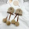 Faixa de Cabelo Nova Estilo Coreano com Bola de Pelo e Laço, Elástico Fofo para Rabo de Cavalo, Argola de Cabelo de Bola Fashion, Acessório de Cabeça Doce para Meninas