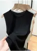 Nuevo Chaleco de Punto Redondo Pequeño para Primavera 2025 con Cubre Pecho para Mujer, Top Casual sin Mangas Adelgazante, Camiseta Base