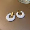 Pendientes de flores con gotas de aceite blanco y aguja de plata, elegantes y nuevos, de Corea del Sur, ligeros, lujosos y de alta calidad.