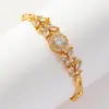 Pulseira de Moda de Luxo Leve Europeia e Americana, Nicho de Personalidade, Temperamento, Zircônia, Borboleta, Flor de Amor, Geométrico, Pulseira de Zircônia, Atacado