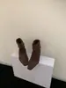 Botas femininas de camurça estilo coreano, bico quadrado, plissadas, com salto bloco, coleção de inverno 2026, novas, justas, versáteis, de calçar, moda, botinhas
