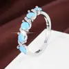 Anillo Redondo de Circonita Incrustada con Zafiro y Curvas Onduladas de Comercio Exterior al por Mayor, Joyería Elegante de Anillo para Mujer en Cobre Puro, Artículo Popular Transfronterizo