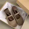 Sapatos Peludos Chuyu Fairy da Moda para Mulheres, Novo Estilo Francês para Noite de Outono e Inverno, Sapatilhas Mary Jane com Forro de Lã, Sapatos Planos de Algodão